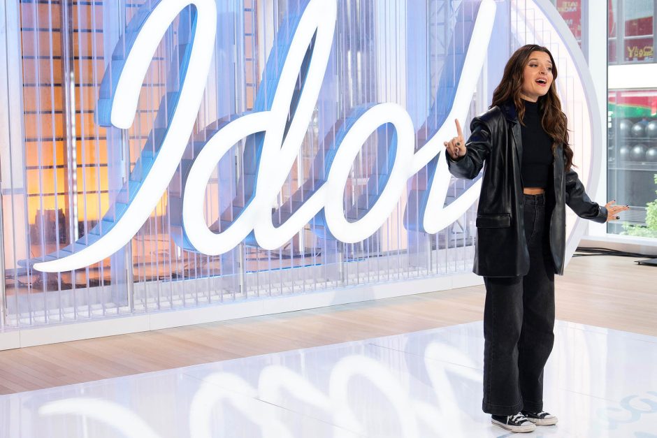 Anna Yannessa performs on stage at American Idol.